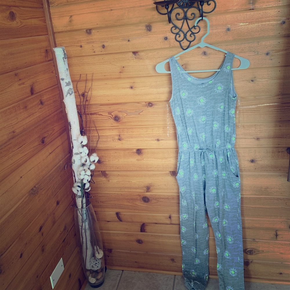 jumpsuit